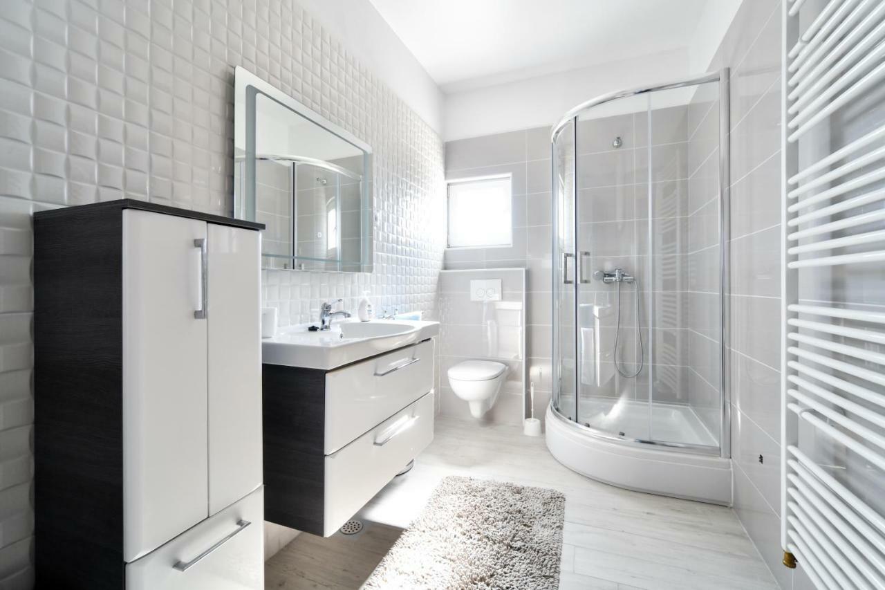 Apartman Novokmet-crno Zadar