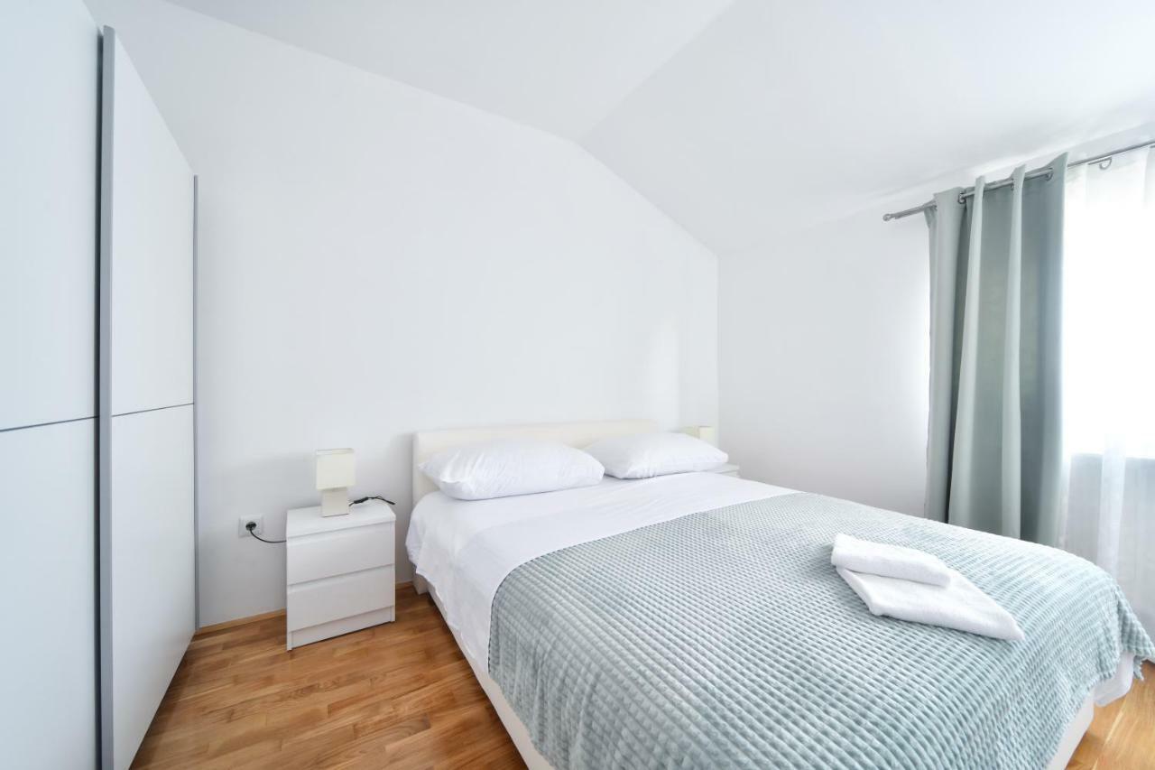 Pensjonat Apartman Novokmet-crno Zadar