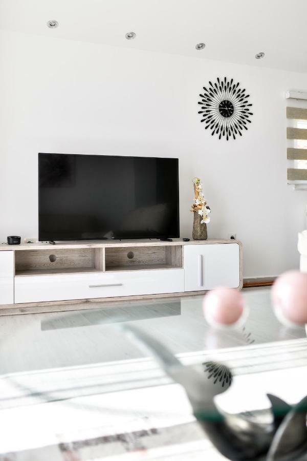 Pensjonat Apartman Novokmet-crno *